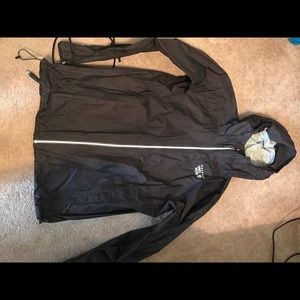 Mountain hardware men's medium raincoat